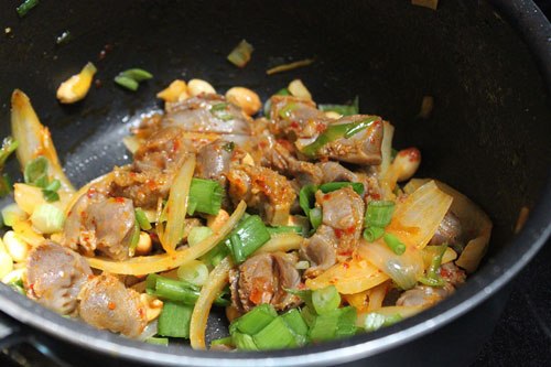 Món ngon : Mề gà xào lạc Món ngon : Mề gà xào lạc